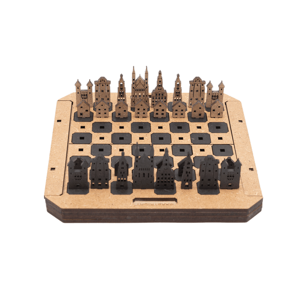 Maastricht chess set