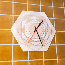 Afbeelding in Gallery-weergave laden, Klok Tonnie
