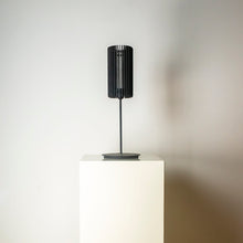 Afbeelding in Gallery-weergave laden, Tubo Nachtkastlampje - Mat zwart
