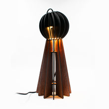 Afbeelding in Gallery-weergave laden, Oculus bureau lamp
