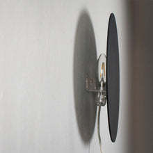 Afbeelding in Gallery-weergave laden, Interstellar wandlamp - Gerecycled kunststof
